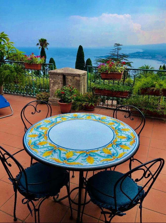 Casa Lionessa Apartment Taormina Ngoại thất bức ảnh